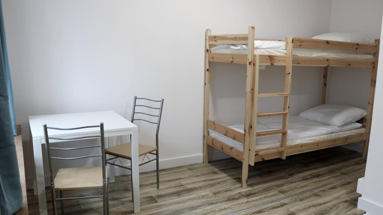 Sanera Hostel Warszawa Eksteriør billede