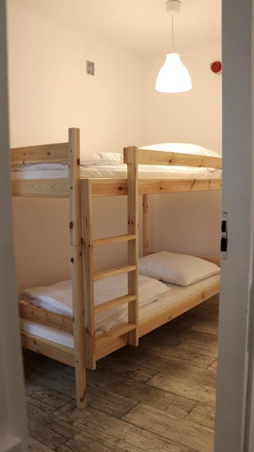 Sanera Hostel Warszawa Eksteriør billede