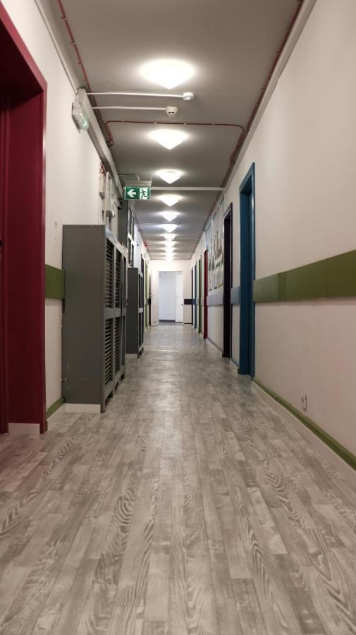 Sanera Hostel Warszawa Eksteriør billede